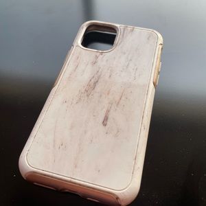 Otterbox iPhone 11 Pro case